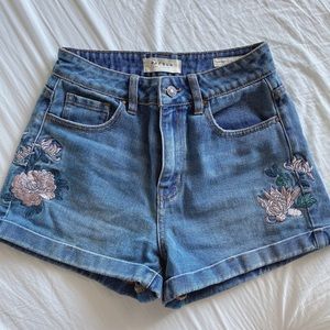 PacSun Mom Denim Shorts High Waisted Embroidered